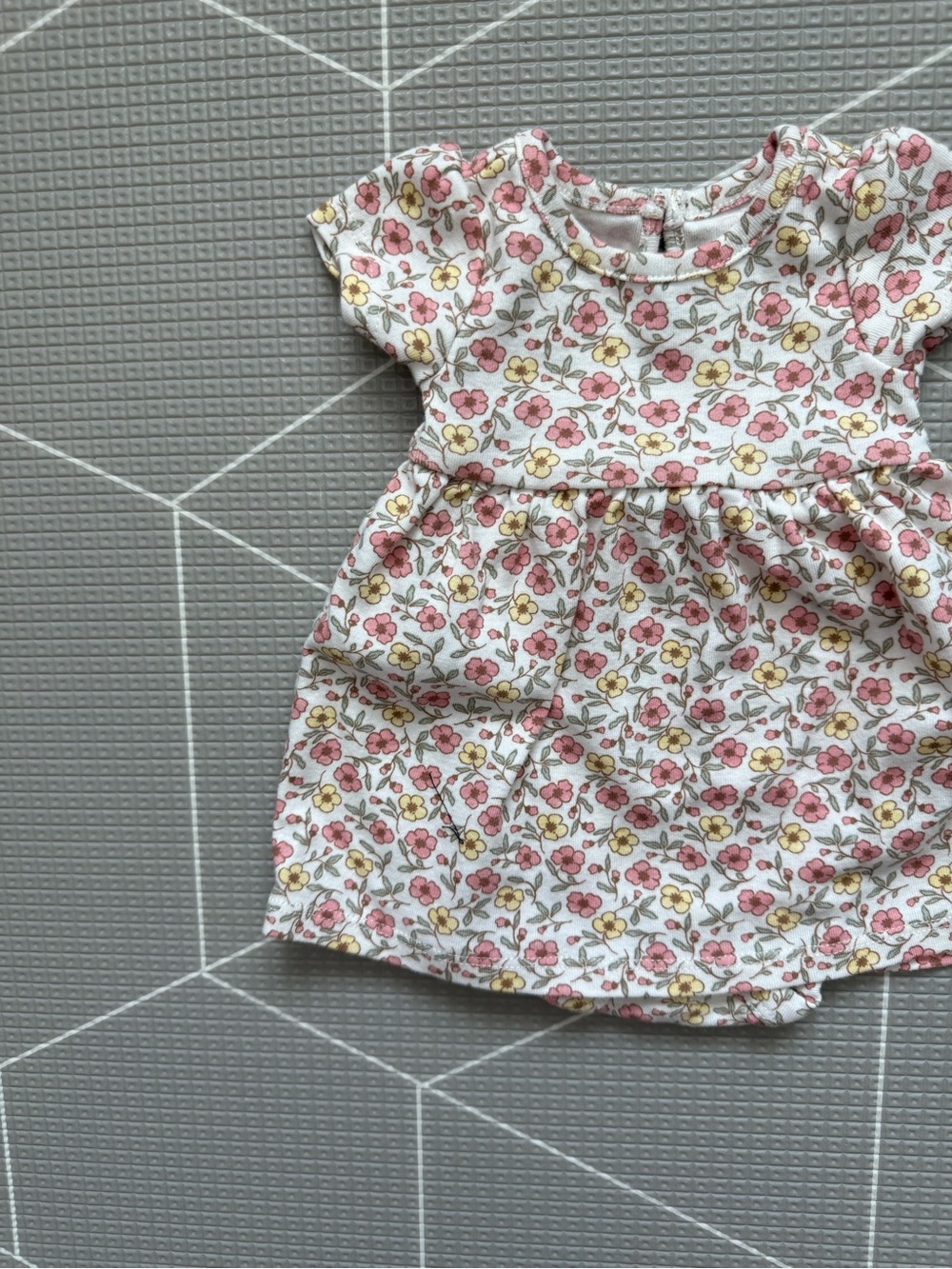 Carters|Baby girl Pink & Yellow boho Floral Short-Sleeve onesie Dress•••NB,CUTE!
